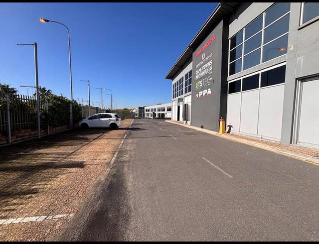 BUSINESS PROPERTY TO RENT IN NORTHGATE ISLAND